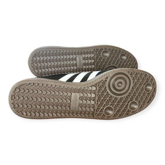 NWT Adidas Samba Classic indoor and White Sneakers size 10.5 - Picture 6 of 6